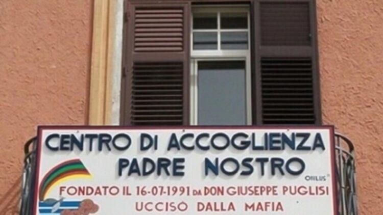 Danneggiate installazioni del centro Padre Nostro di don Puglisi, denunciato un minore