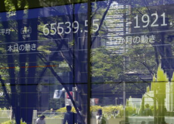 Borsa: Tokyo, apertura in calo (-0,52%)