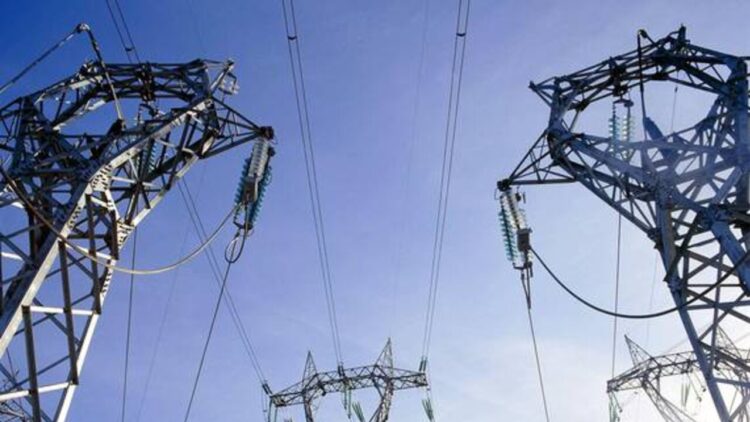 Balzo dell’8% dei consumi elettrici, a luglio è nuovo record