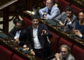 Fratoianni a Conte e Schlein, non siamo in una corsa podistica, serve responsabilità