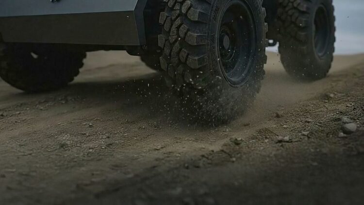 Pirelli entra nella difesa, con il cybertyre e Abet Hts