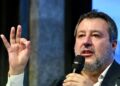Salvini vede i lombardi e rilancia sui militari, muro di Fi-FdI