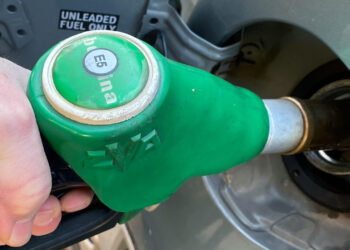 Il petrolio chiude in forte rialzo a New York, +6,69%