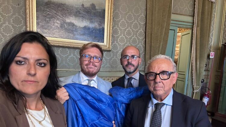 Deputati Controcorrente occupano commissione Bilancio dell’Ars
