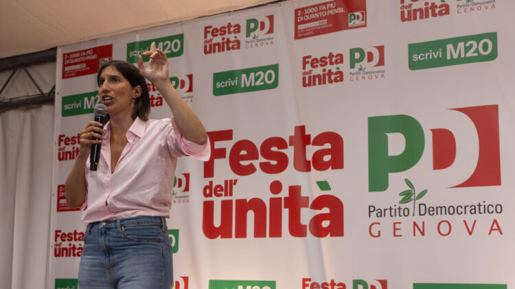 Opposizioni compatte contro il governo: ‘La premier festeggia e gli italiani pagano’