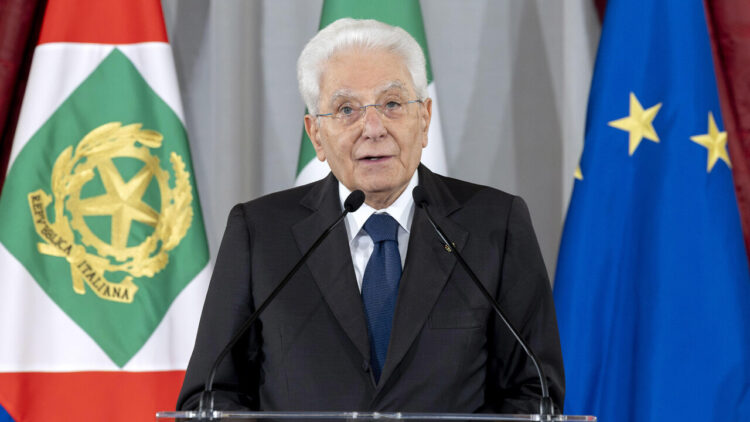 Mattarella e le nuove tecnologie: ‘Rischi per l’uomo’