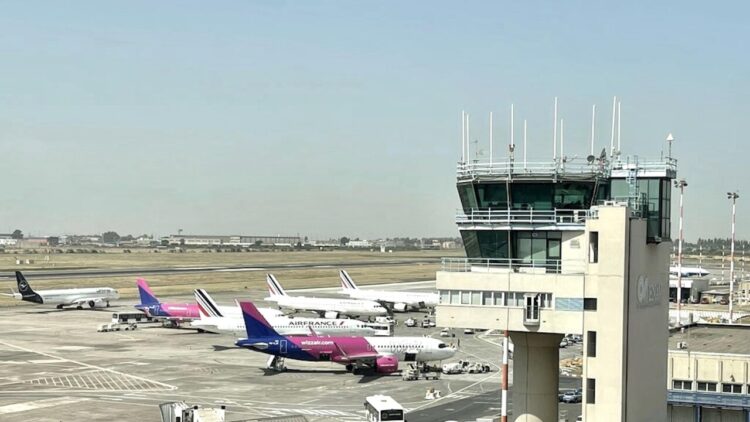 Riaperti spazi aerei sull’Etna, torna operativo l’aeroporto di Catania
