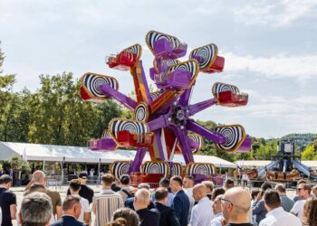 Compie 60 anni Zamperla, leader mondiale nelle attrazioni da parco
