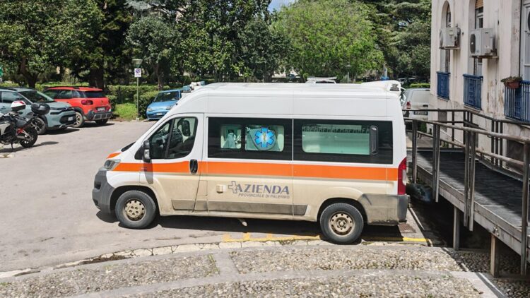 ++ Incidente sul lavoro, morto operaio di 30 anni nel Palermitano ++