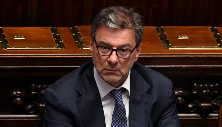 Manovra 2027, Governo punta a ceto medio e giovani tra flat tax ed ecoedilizia