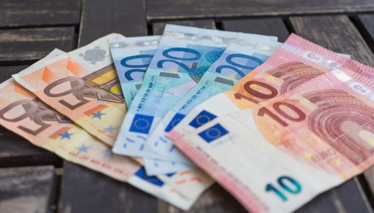 Pil italiano in crescita dello 0,2% nel secondo trimestre, ma l’inflazione sale al 3,3%